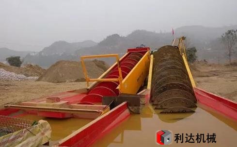 洗砂機(jī)現(xiàn)場(chǎng)
