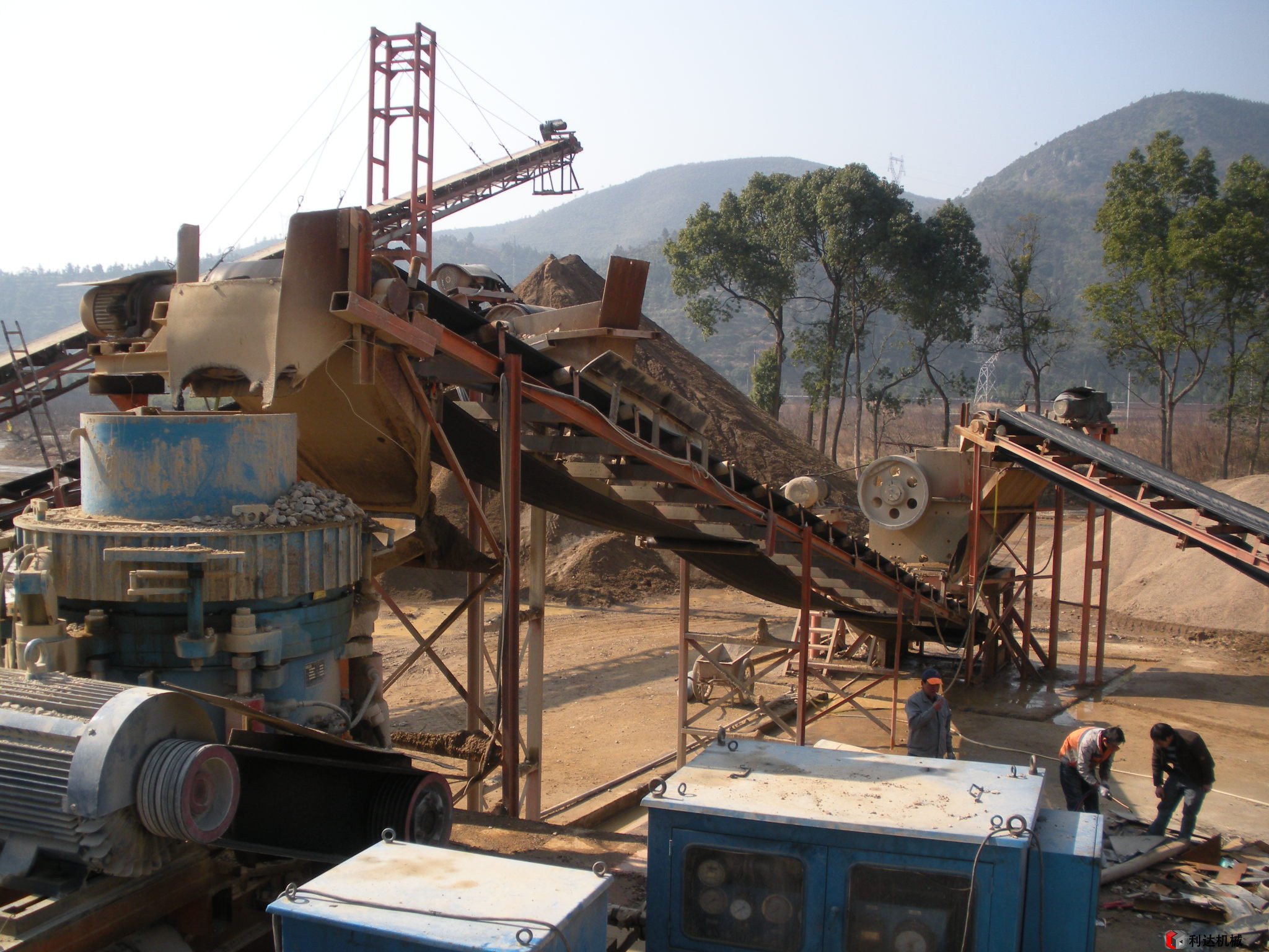 粘土制砂機(jī)方案優(yōu)勢(shì)